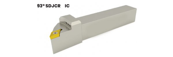 Mit Kühlmittelzufuhr